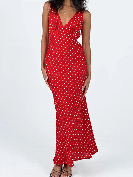 Robe rouge pois blanc